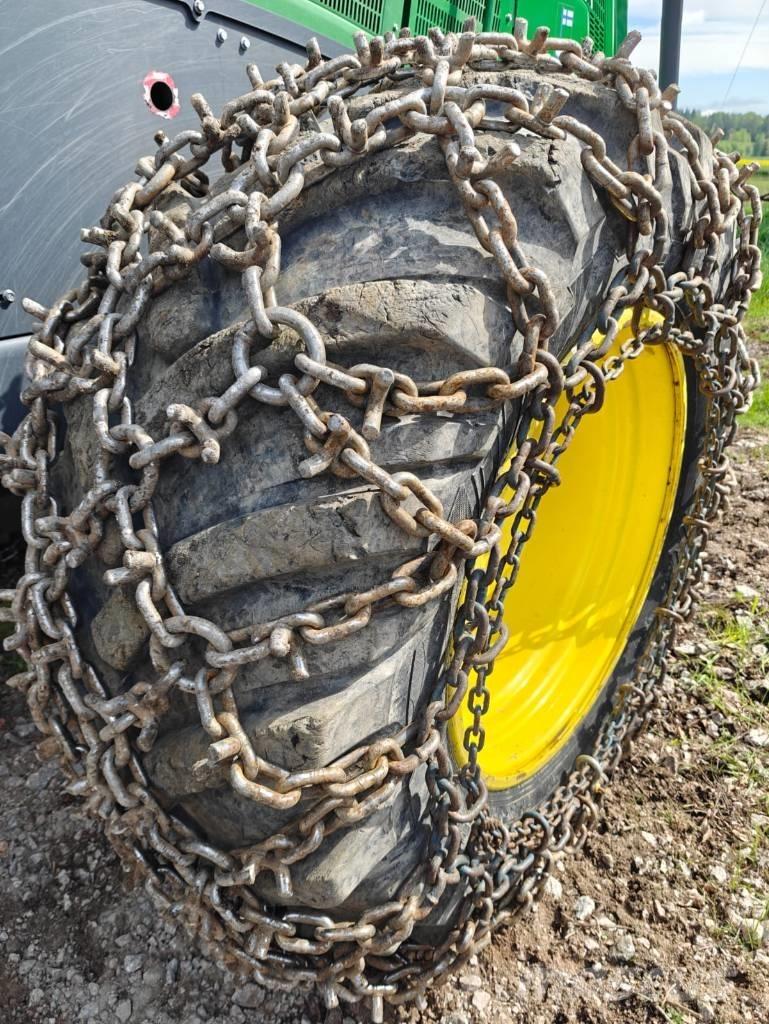 John Deere 1270 G Harvesterid