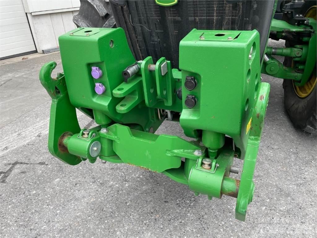John Deere 8270R Traktorid