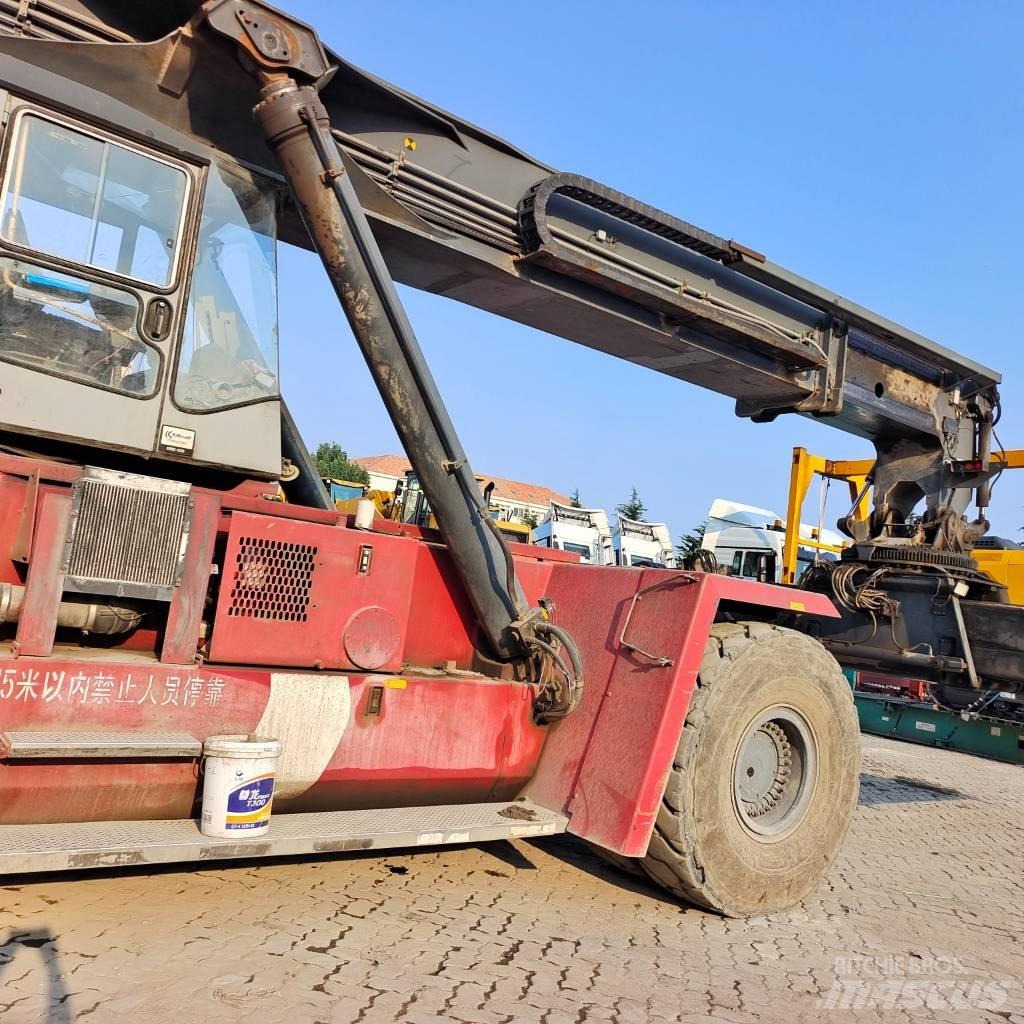 Kalmar DRD450 Konteineritõstukid