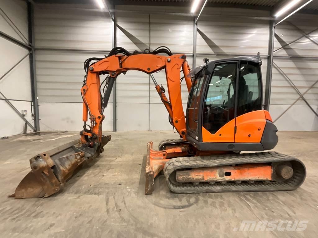 Mecalac 10 MCR Roomikekskavaatorid