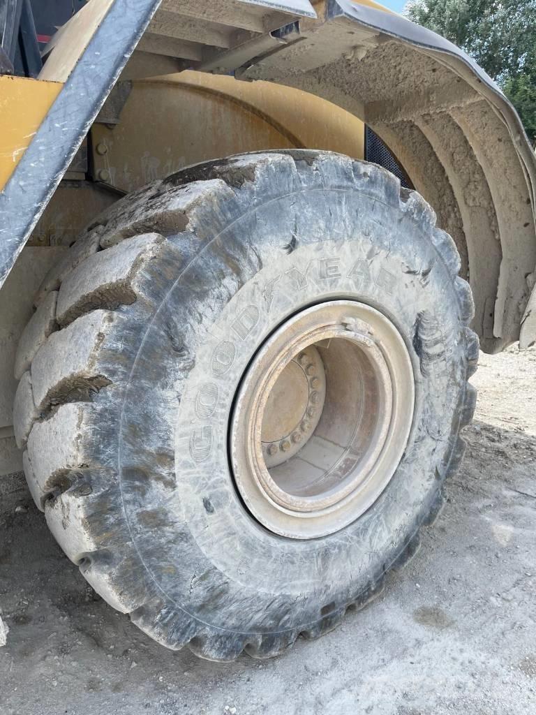 CAT 966 G Rataslaadurid