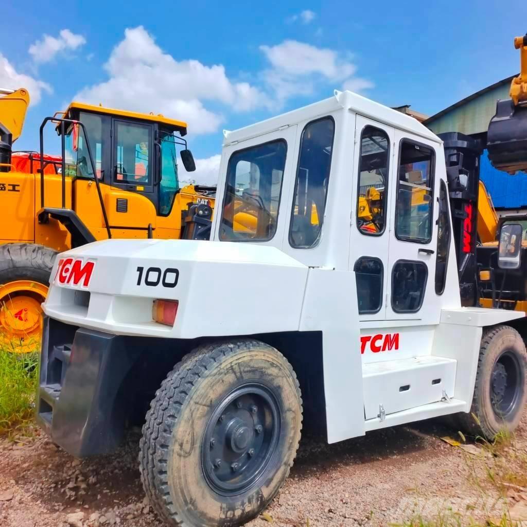 TCM FD100 Diiseltõstukid