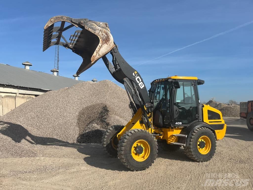 JCB 409 T4 Rataslaadurid