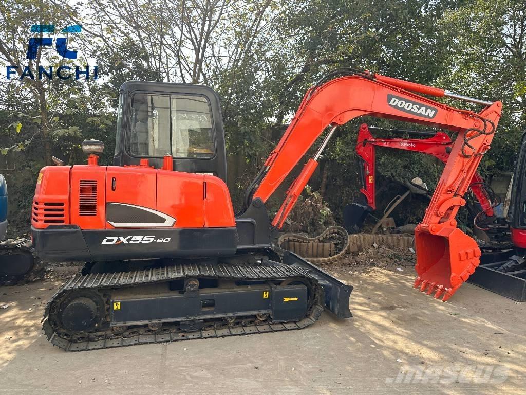 Doosan DX55 Miniekskavaatorid < 7 t