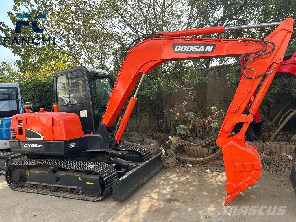 Doosan DX55 Miniekskavaatorid < 7 t