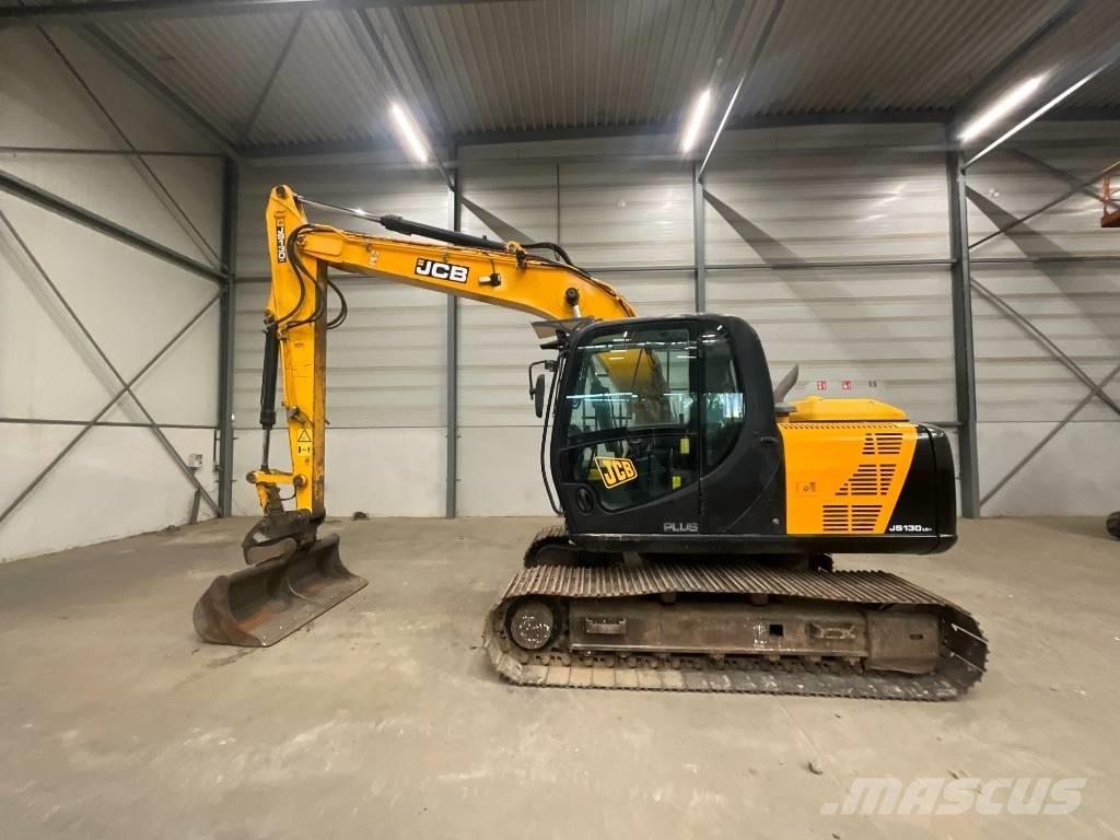 JCB JS 130 LC 4F Roomikekskavaatorid