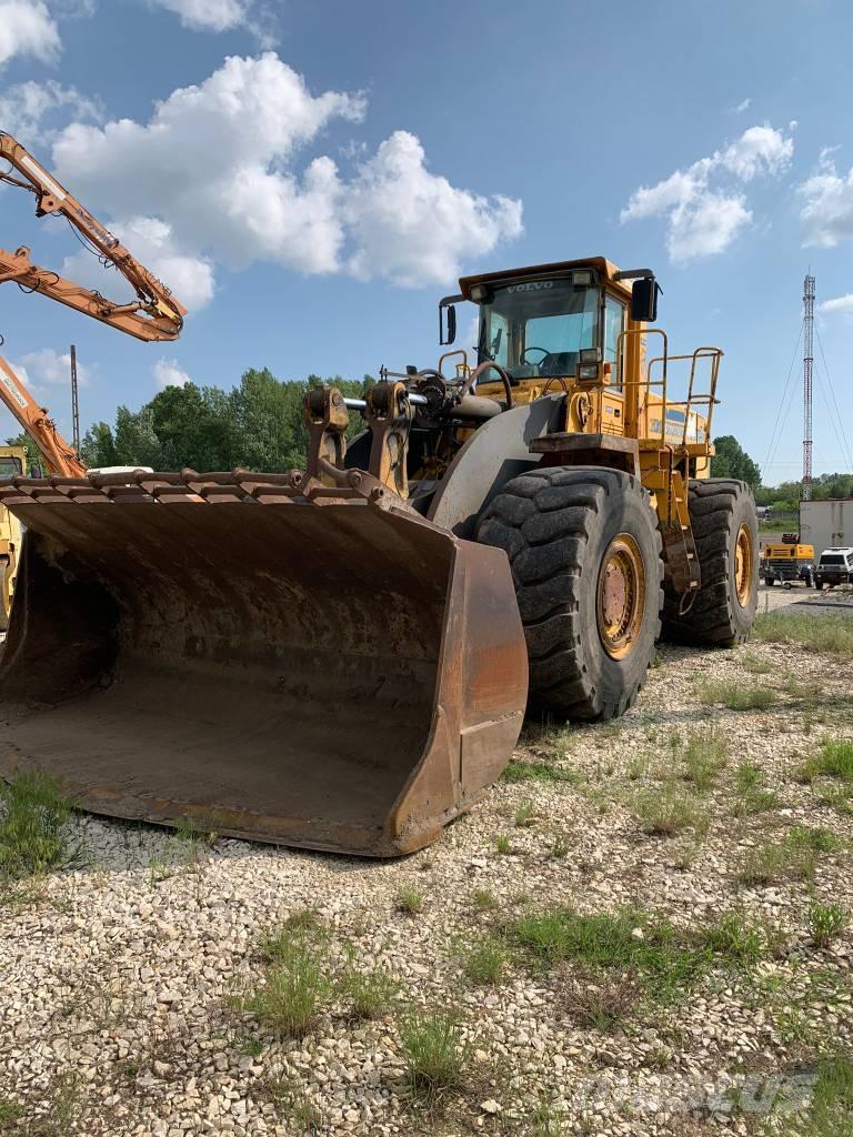 Volvo L330C Rataslaadurid