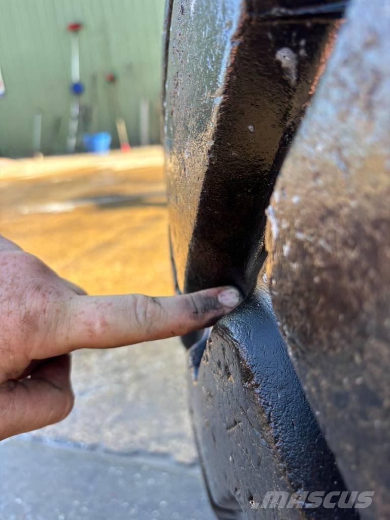 Goodyear Industrial Rehvid, rattad ja veljed