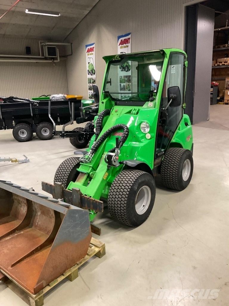 Avant 528 Mitmeotstarbelised laadurid