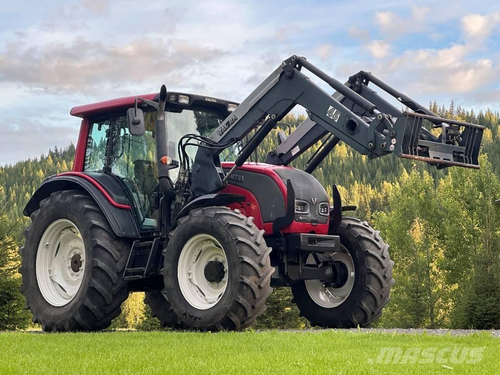 Valtra N 111 HiTech Traktorid
