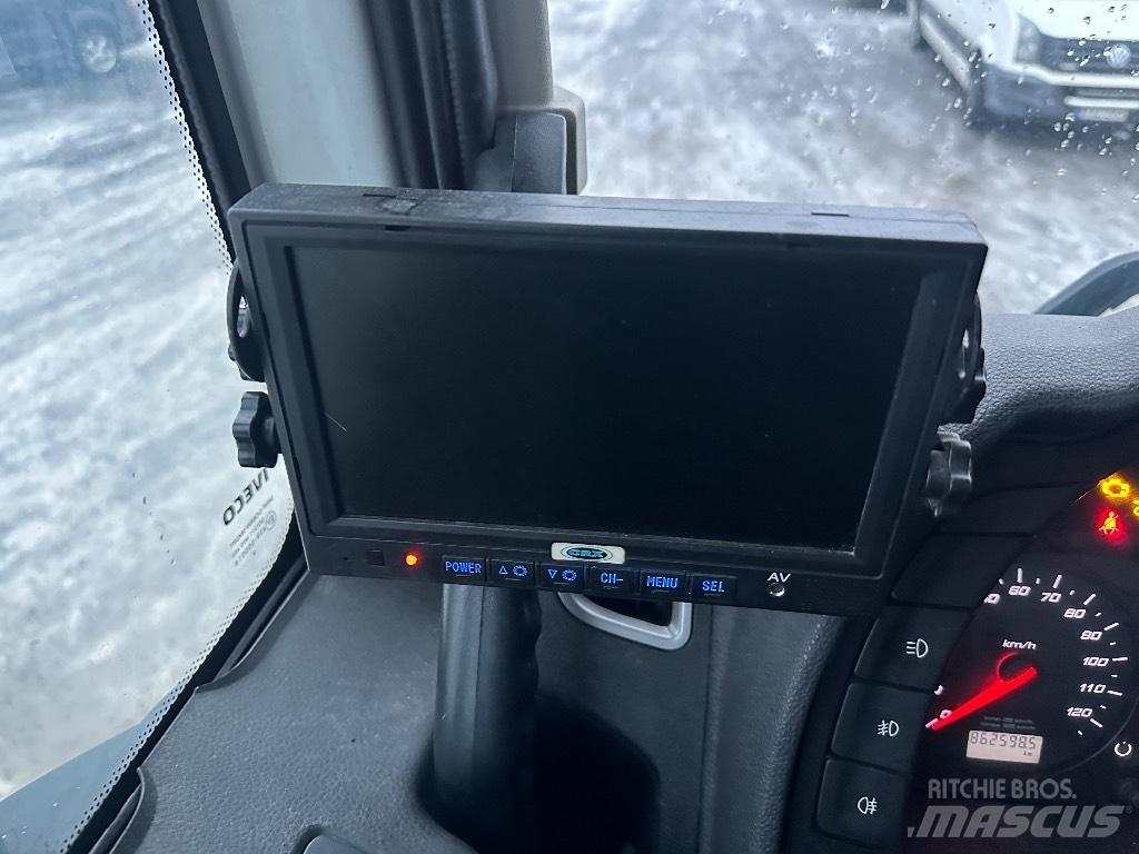 Iveco X-Way 560 8x2 Konksliftveokid