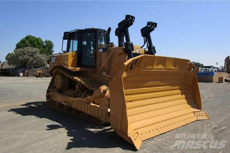 CAT D8R Buldooserid