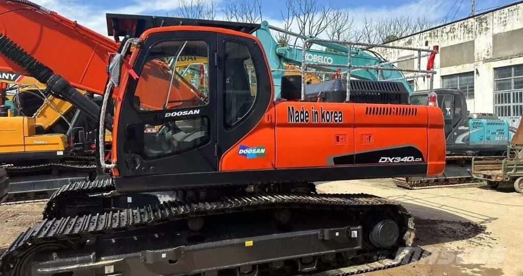 Doosan DX340 Roomikekskavaatorid