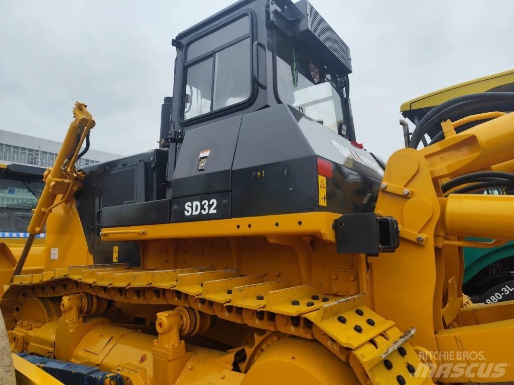 Shantui SD32 Buldooserid