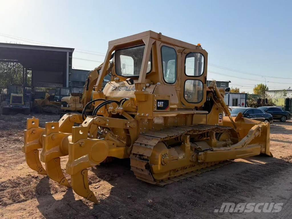 CAT D8K Buldooserid