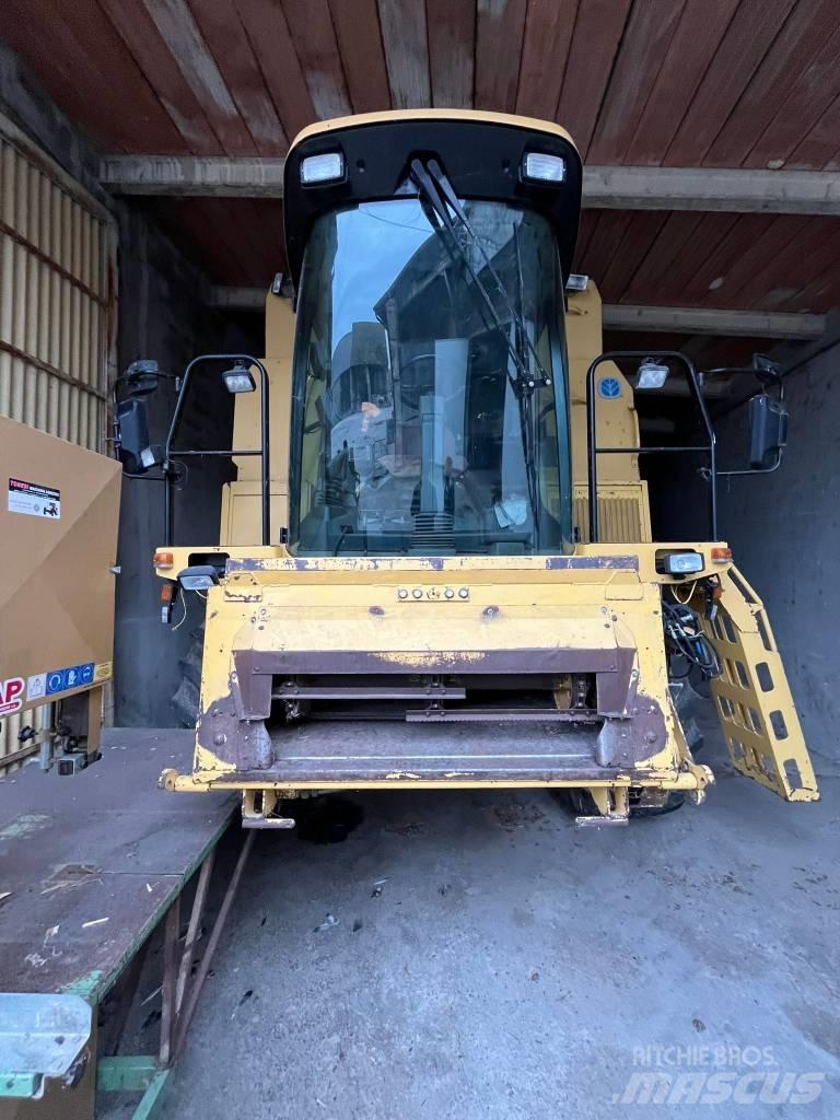 New Holland TF 76 Teraviljakombainid