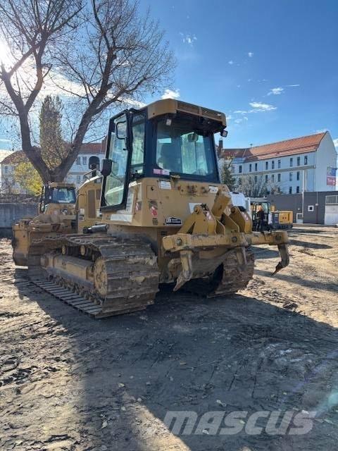 CAT D 6 K 2 LGP Buldooserid