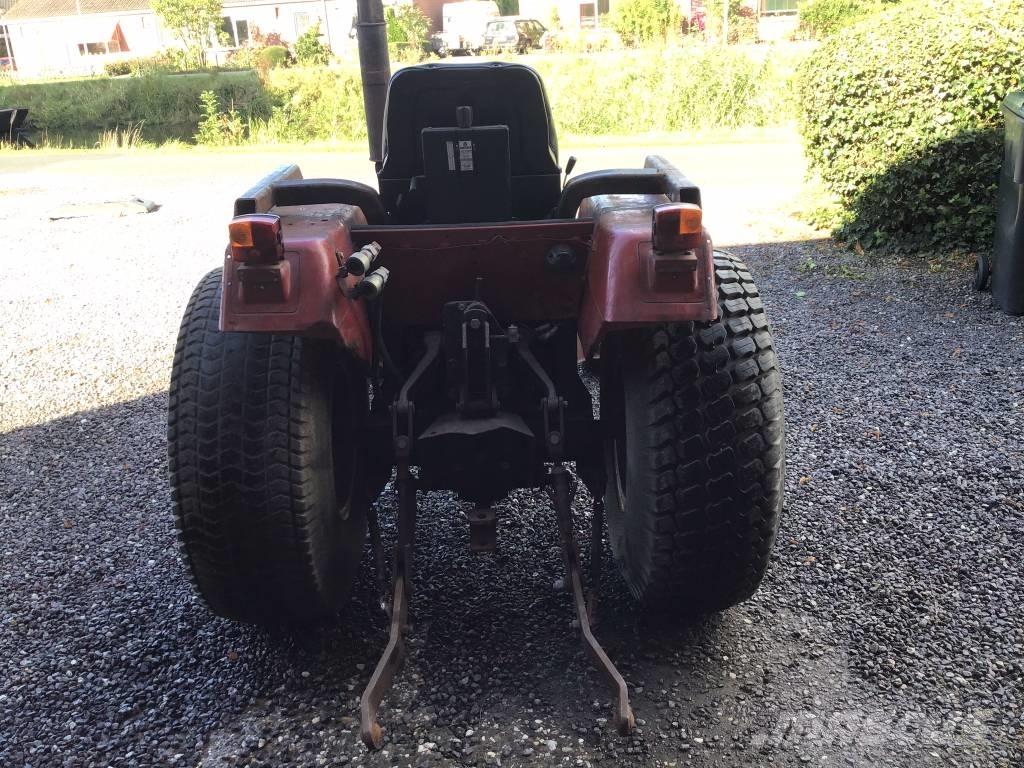 Case IH 255 Traktorid