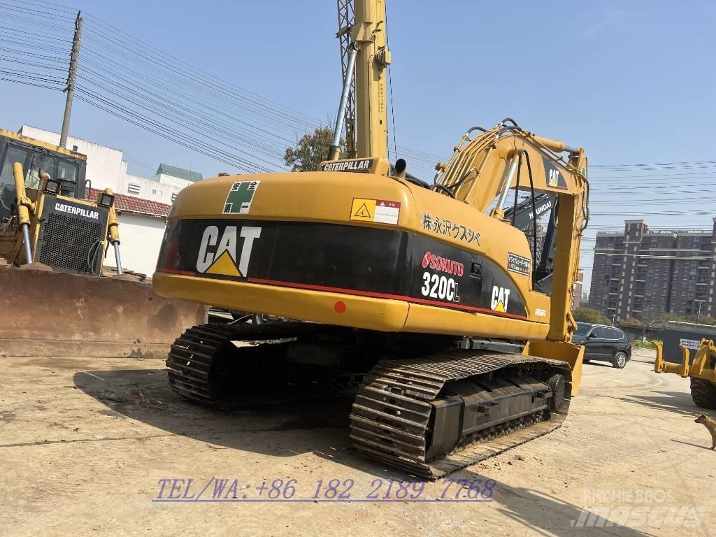 CAT 320C Roomikekskavaatorid