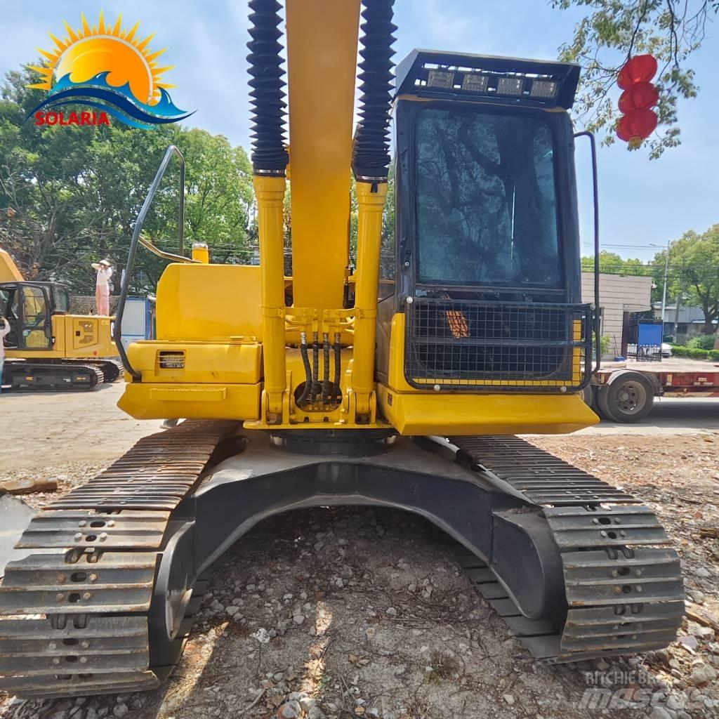 Komatsu PC 130-7 Roomikekskavaatorid