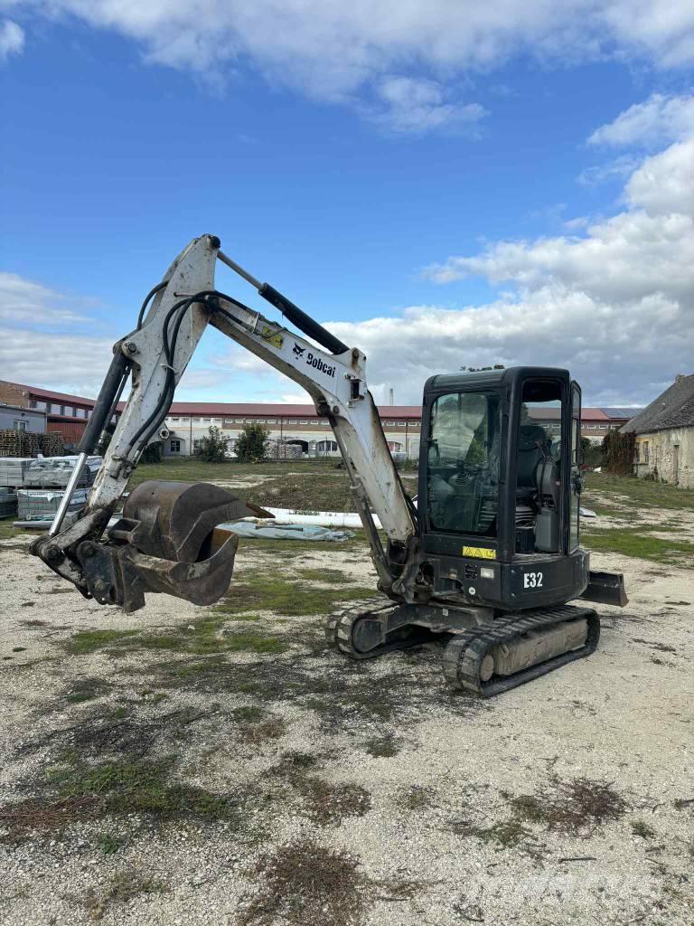 Bobcat E 32 Miniekskavaatorid < 7 t