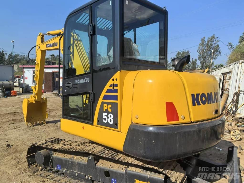 Komatsu PC 58 Roomikekskavaatorid
