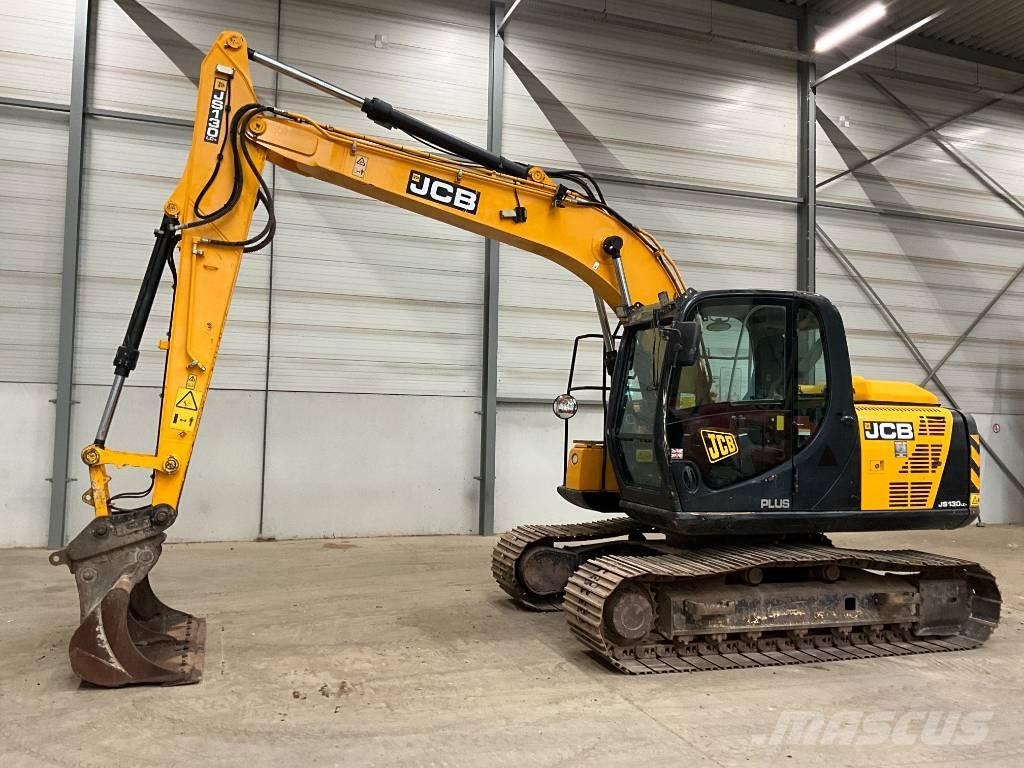 JCB JS 130 LC Roomikekskavaatorid