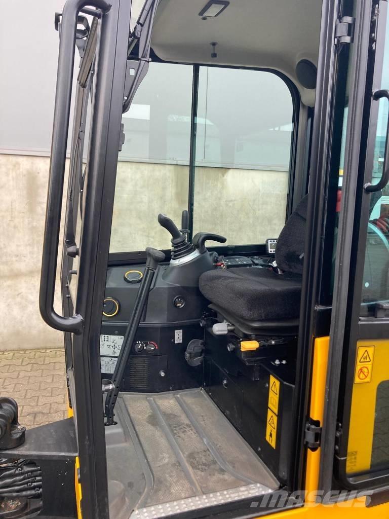 JCB 19 C-1 Miniekskavaatorid < 7 t