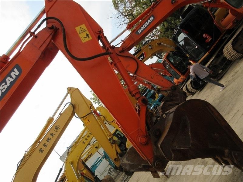 Doosan DH 150 LC-7 Roomikekskavaatorid
