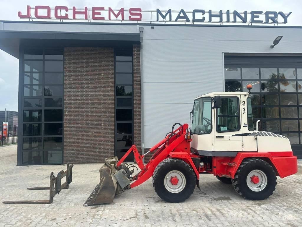 Schaeff SKL 823 Rataslaadurid