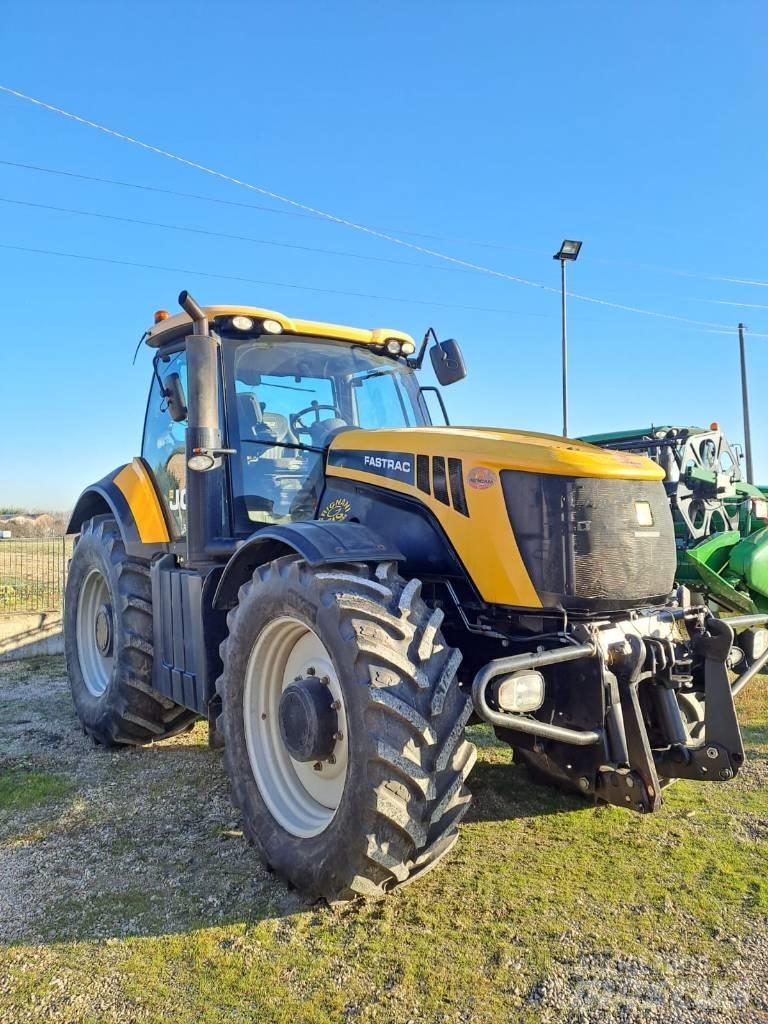 JCB Fastrac 8250 Traktorid