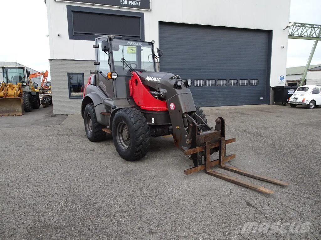 Mecalac AS700 Rataslaadurid