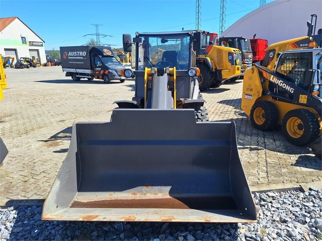 Mecalac AX1000 4X4 Muu