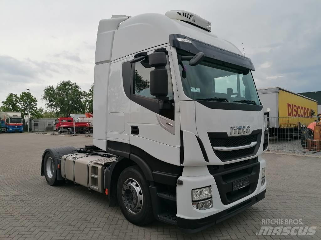Iveco AS440ST/P Sadulveokid