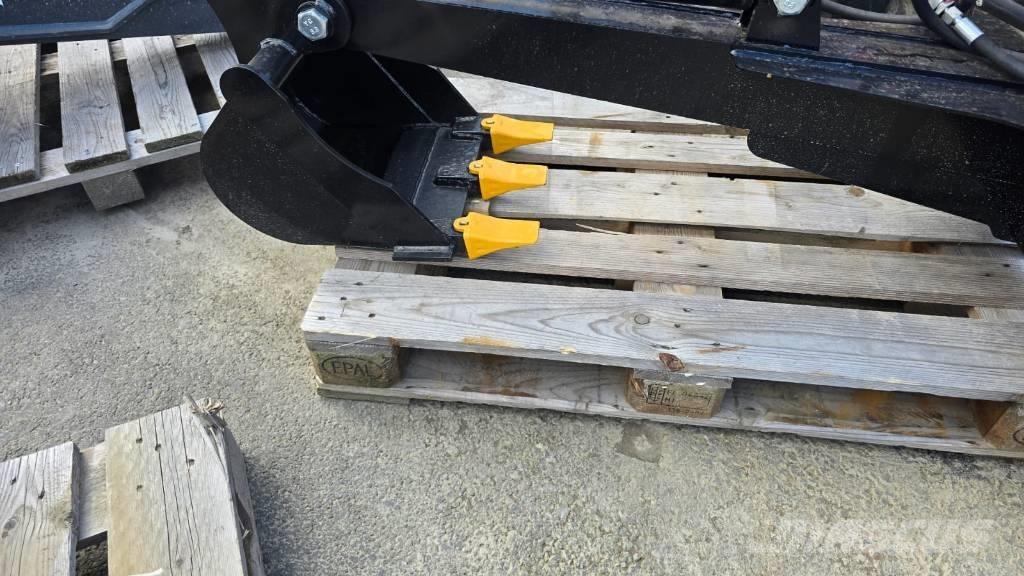  Grävarm Avant bobcat Kompaktlaadurid