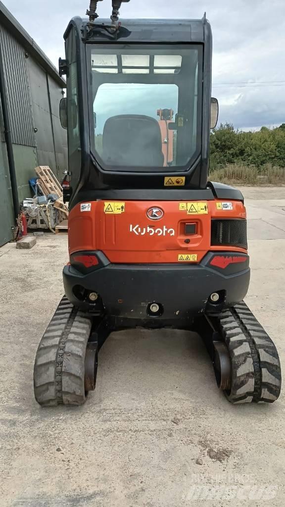 Kubota U 27-4 Miniekskavaatorid < 7 t