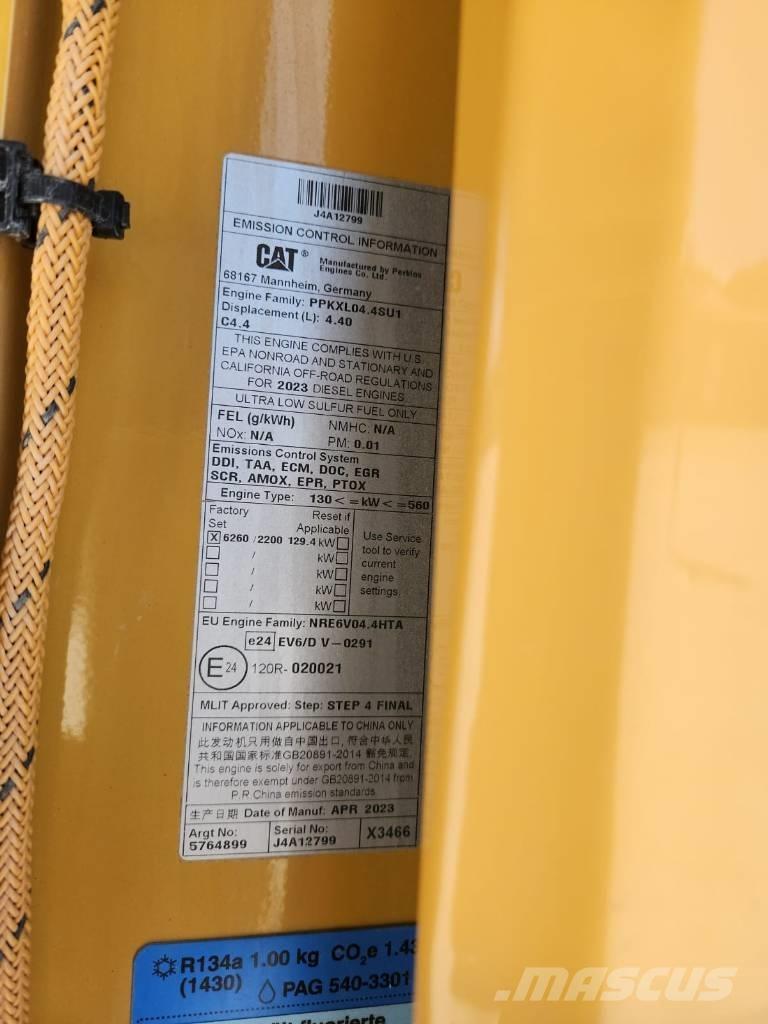 CAT M 318 Ratasekskavaatorid