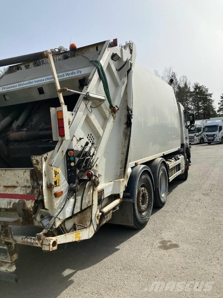 Volvo FM 330 Prügiautod