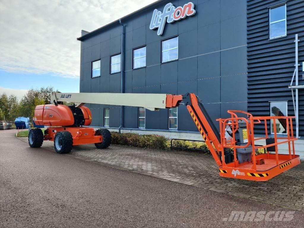 JLG 860 SJ Bomlift Iseliikuvad poomtõstukid