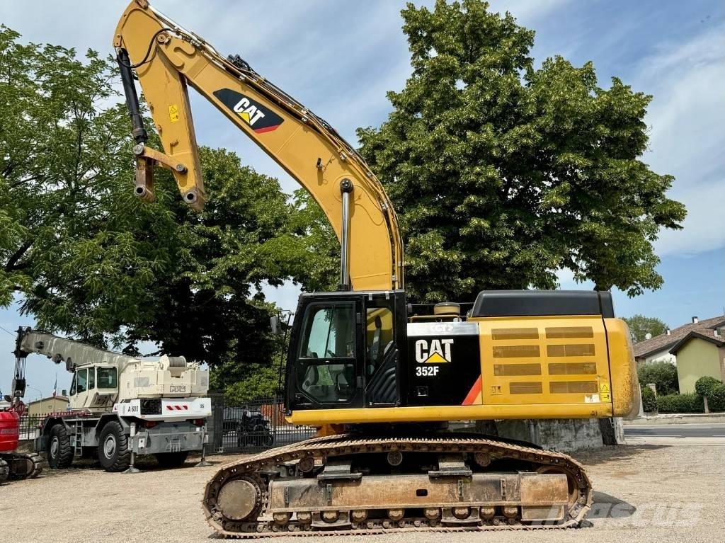CAT 352 F Roomikekskavaatorid