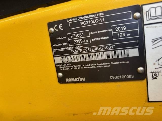 Komatsu PC 210 LC-11 Roomikekskavaatorid