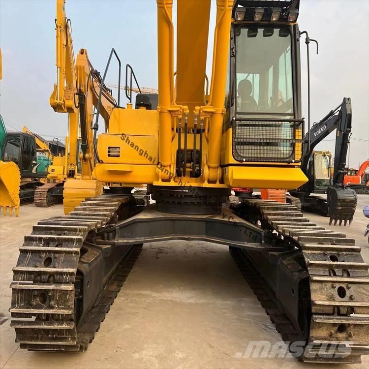Komatsu 450-8 Roomikekskavaatorid