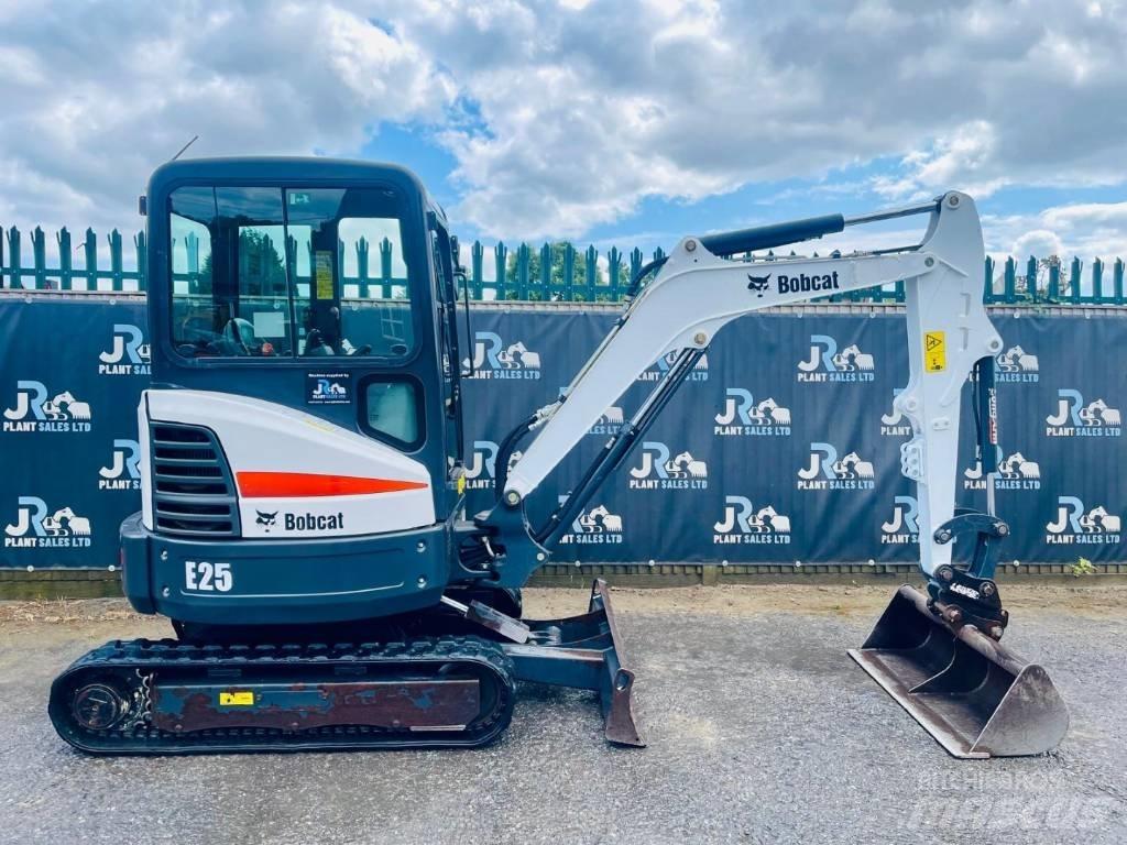 Bobcat E 25 Miniekskavaatorid < 7 t