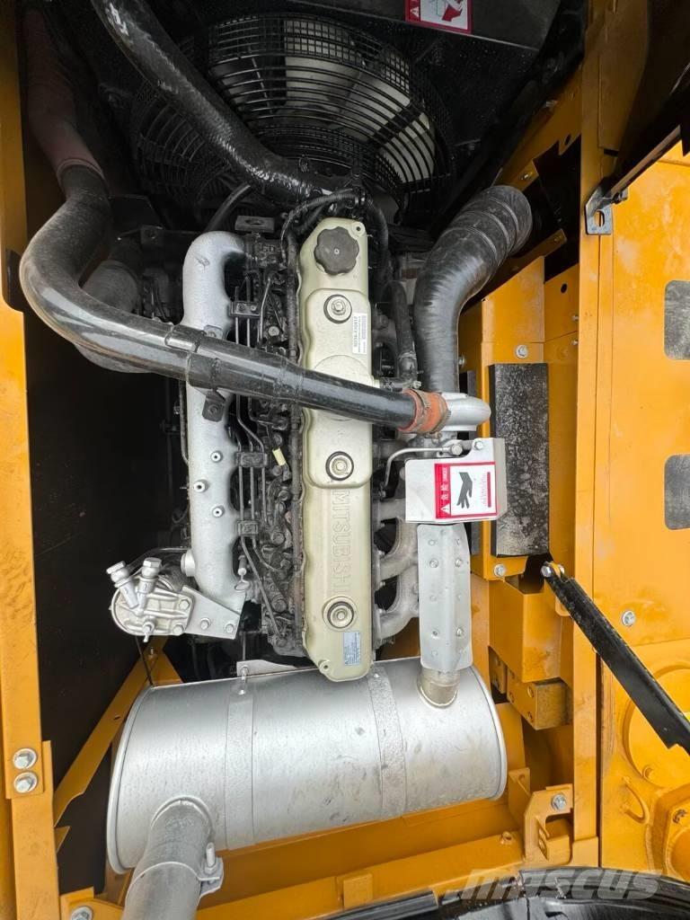 Sany SY 215 C-9 Roomikekskavaatorid