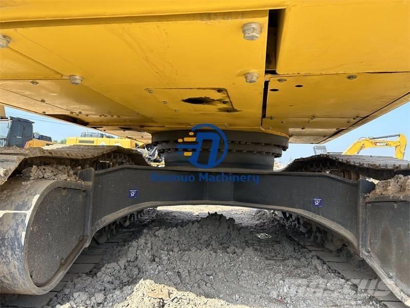 Komatsu PC 300 Roomikekskavaatorid