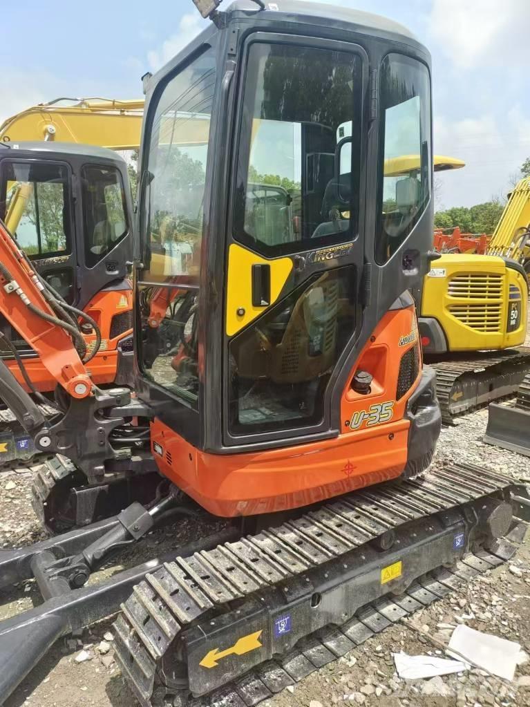 Kubota U 35 Miniekskavaatorid < 7 t