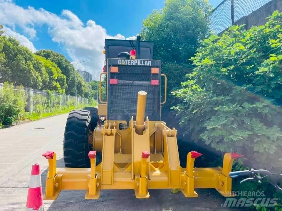 CAT 140h Greiderid