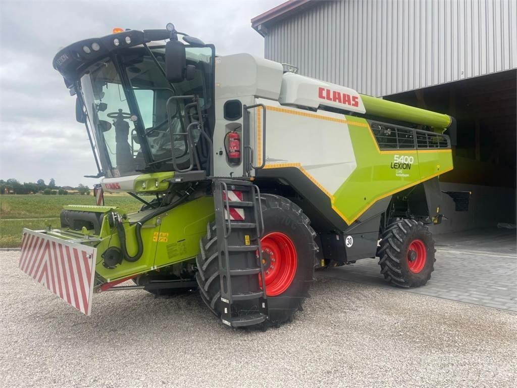 CLAAS Lexion 5400 Teraviljakombainid