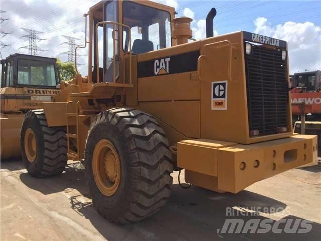 CAT 936 E Rataslaadurid
