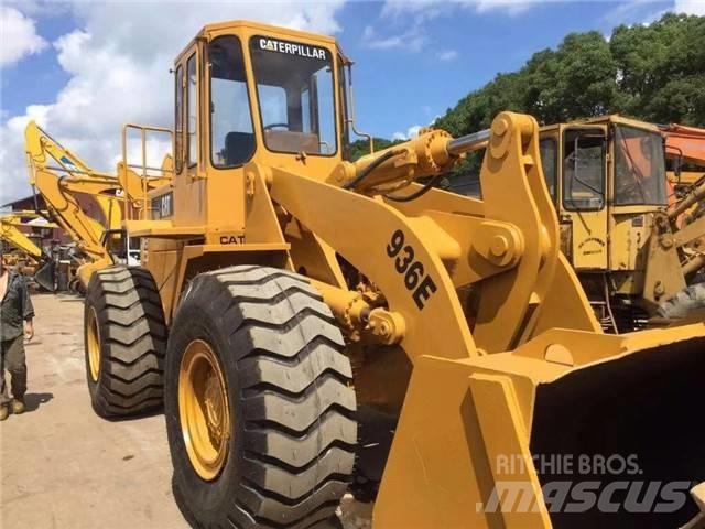 CAT 936 E Rataslaadurid